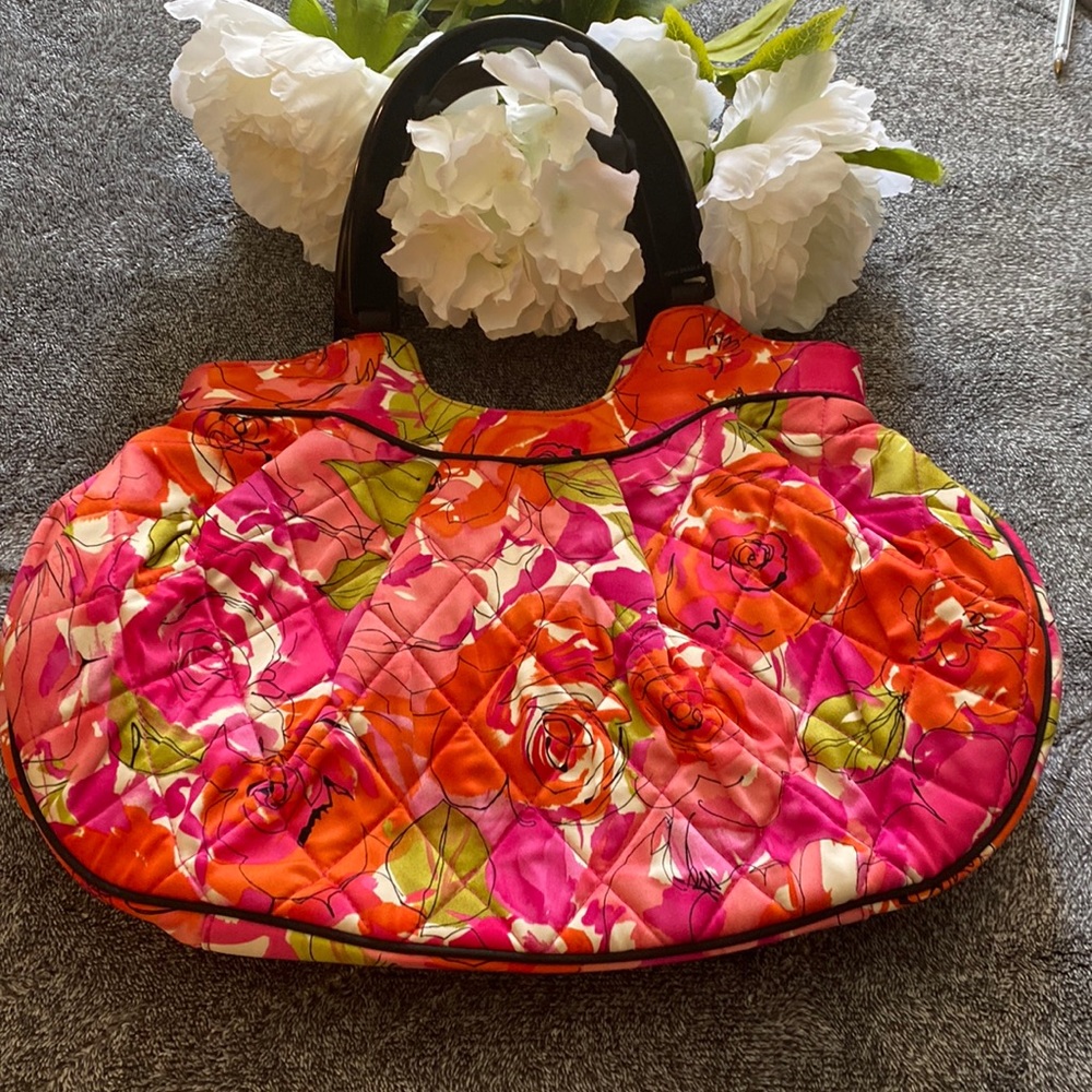 Vera Bradley bag floral pattern with round black plastic handle